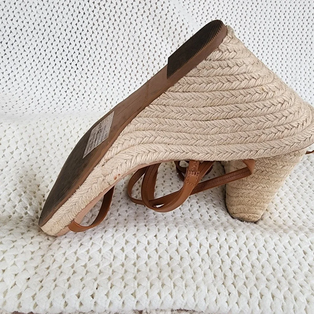 Chelsea and Violet Mariah Brown‎ Wrap Espadrille Sandals Women's Size9